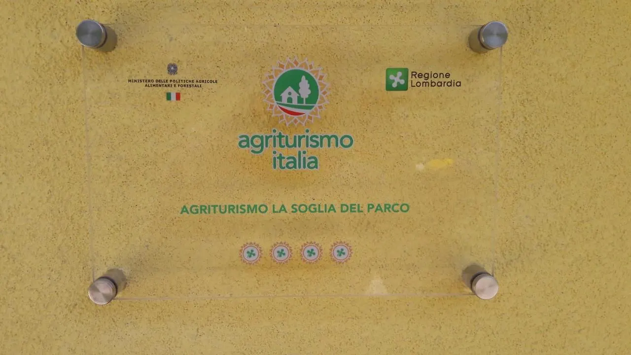 Alloggio per agriturismo Agriturismo La Soglia Del Parco Ranica Italia
