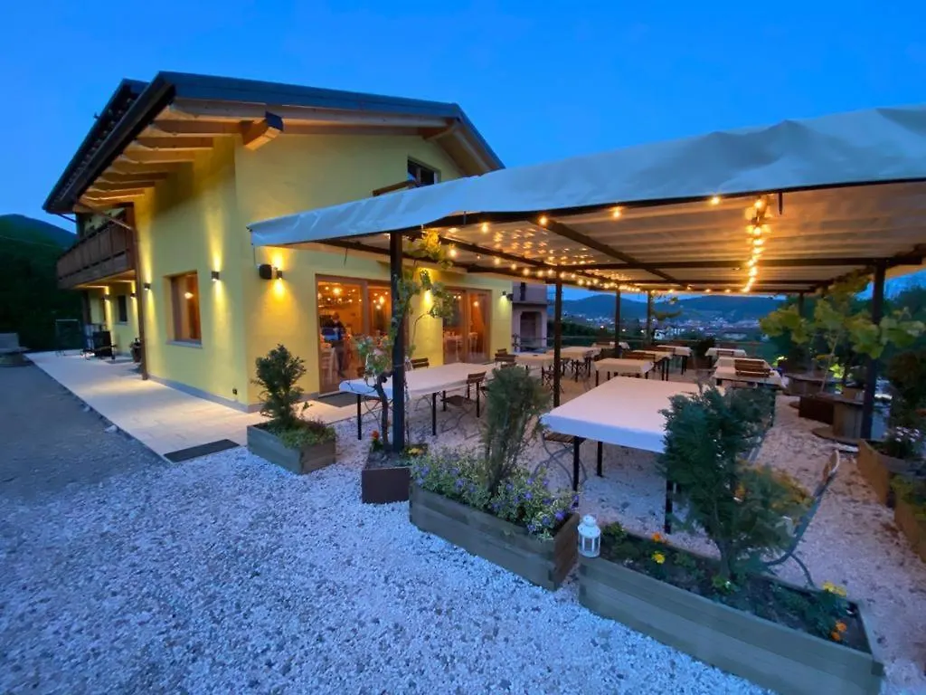 Agriturismo La Soglia Del Parco Ranica 0*,