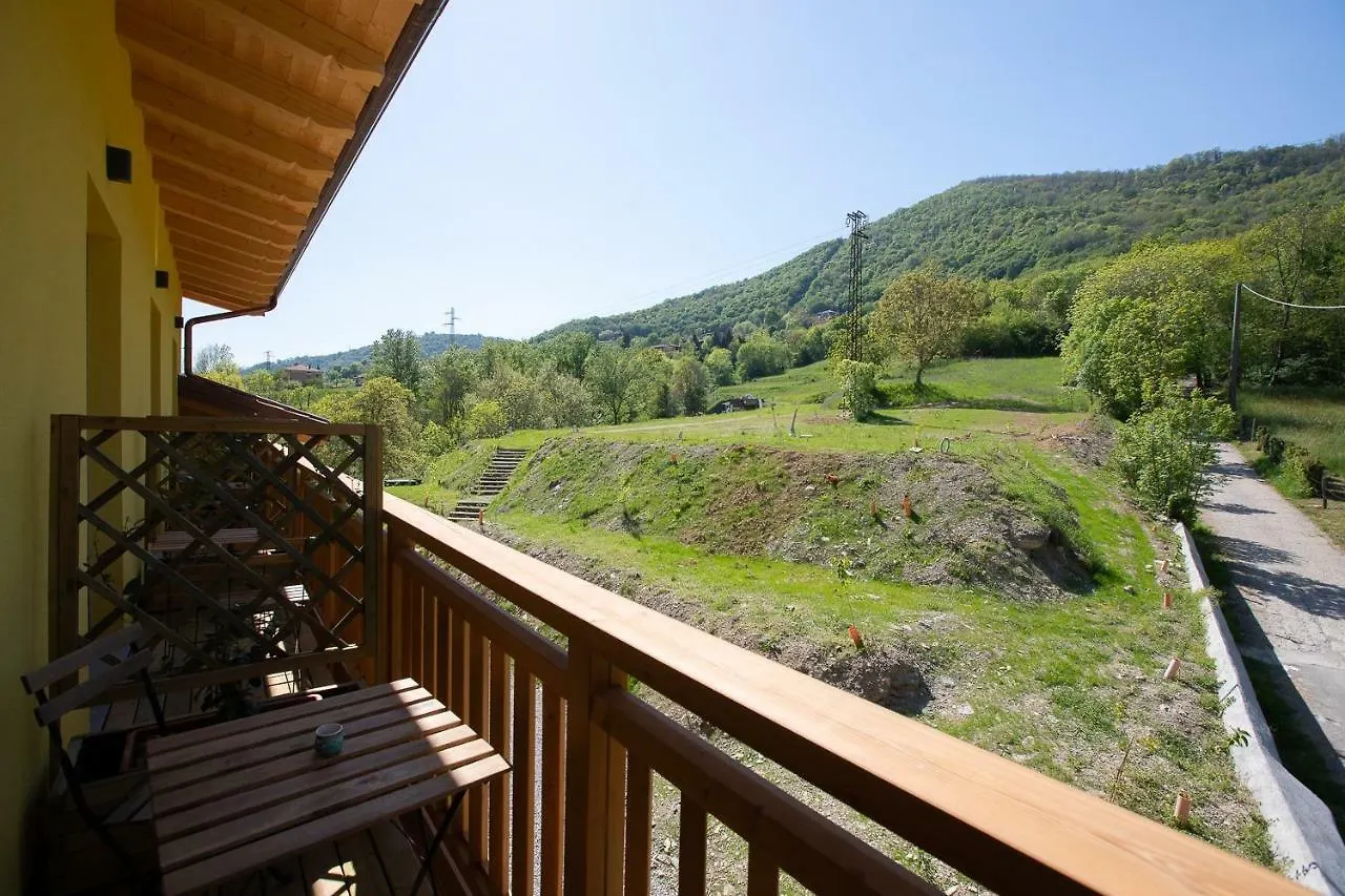 Feriegård Agriturismo La Soglia Del Parco Ranica Italien
